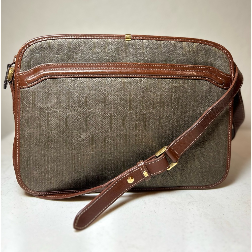 Gucci Rectangular Crossbody •305